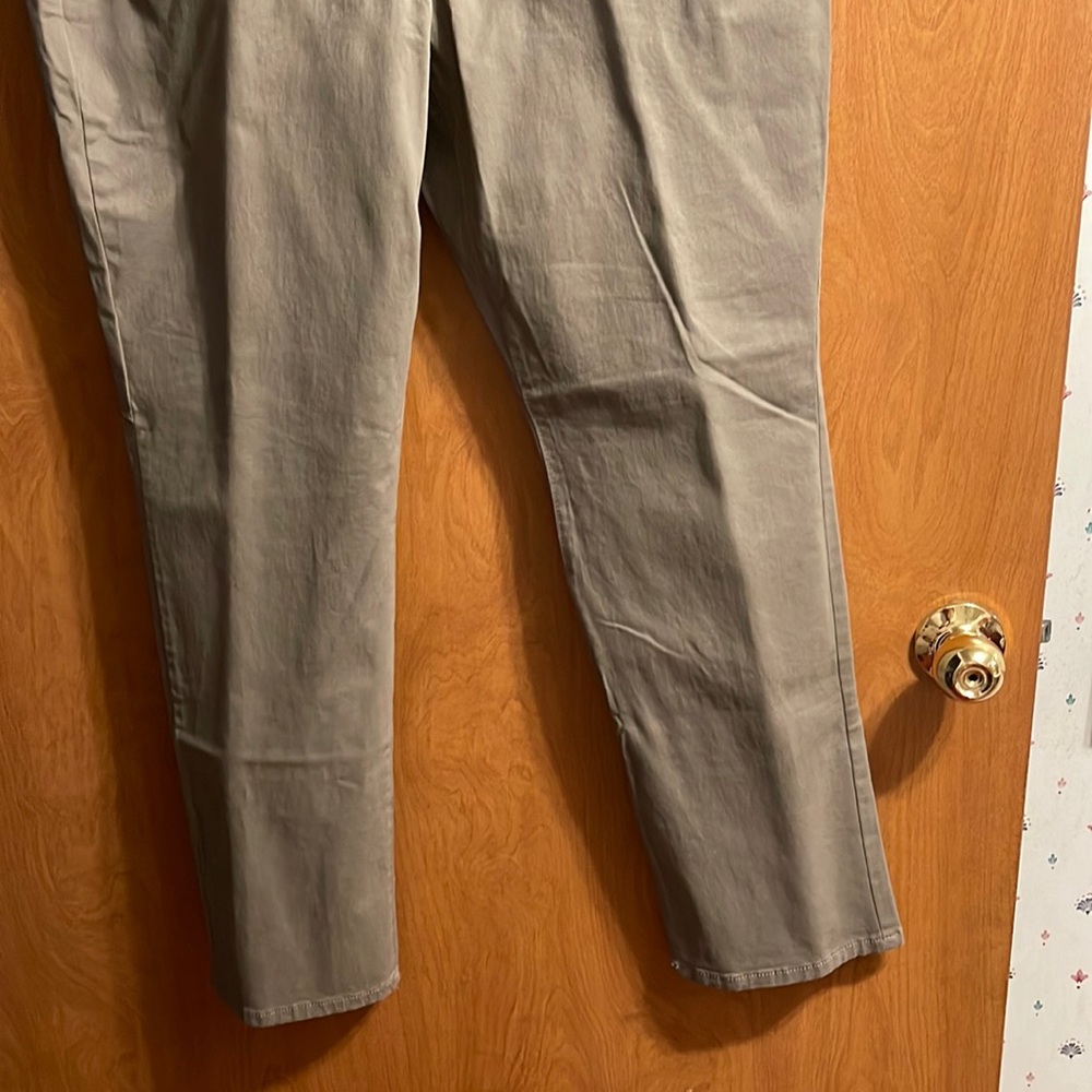Straight leg pants. Super stretch